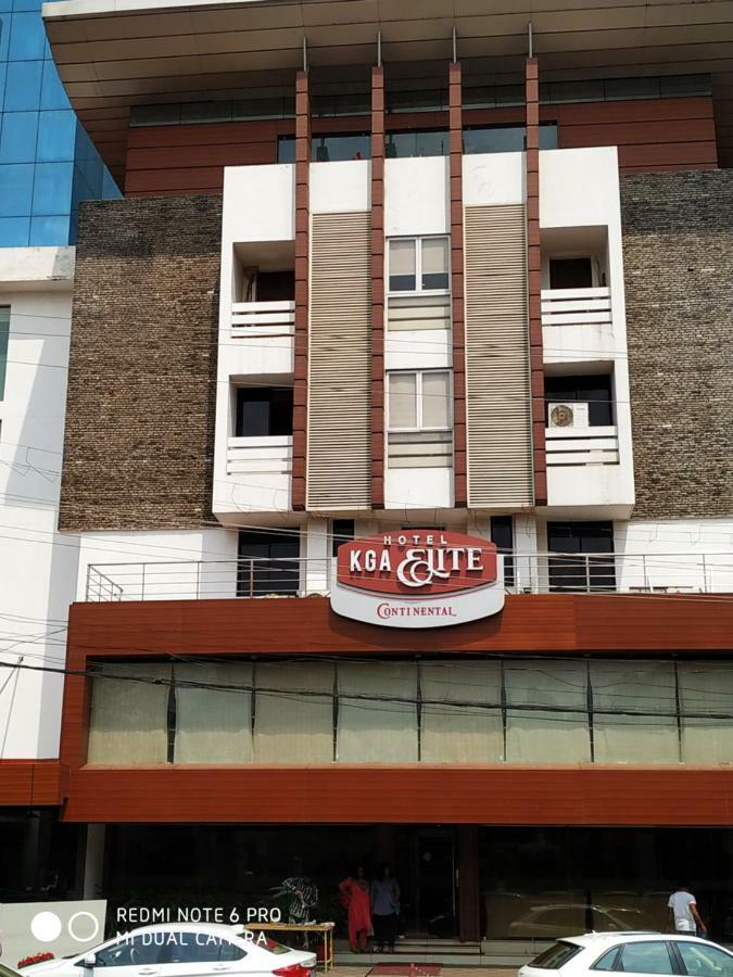Kga Elite Continental Hotel Tiruvalla Zewnętrze zdjęcie